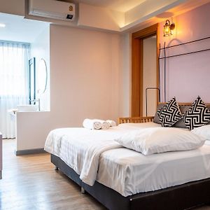 Rux Thai Guest House